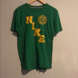 Men’s Nike shirt